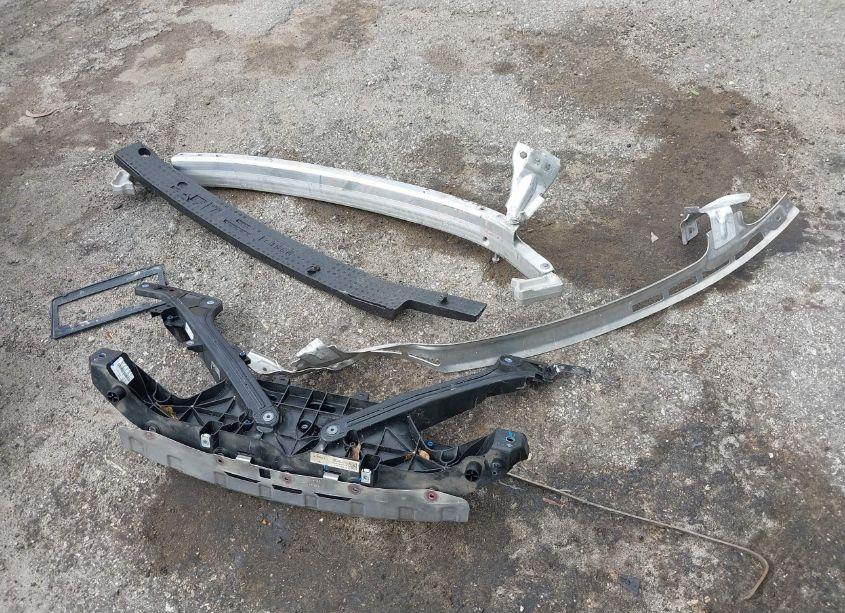 Photo 11 of 2023 Tesla Model Y AWD/LONG RANGE DUAL MOTOR ALL-WHEEL DRIVE (VIN 7SAYGDEE1PA146297)