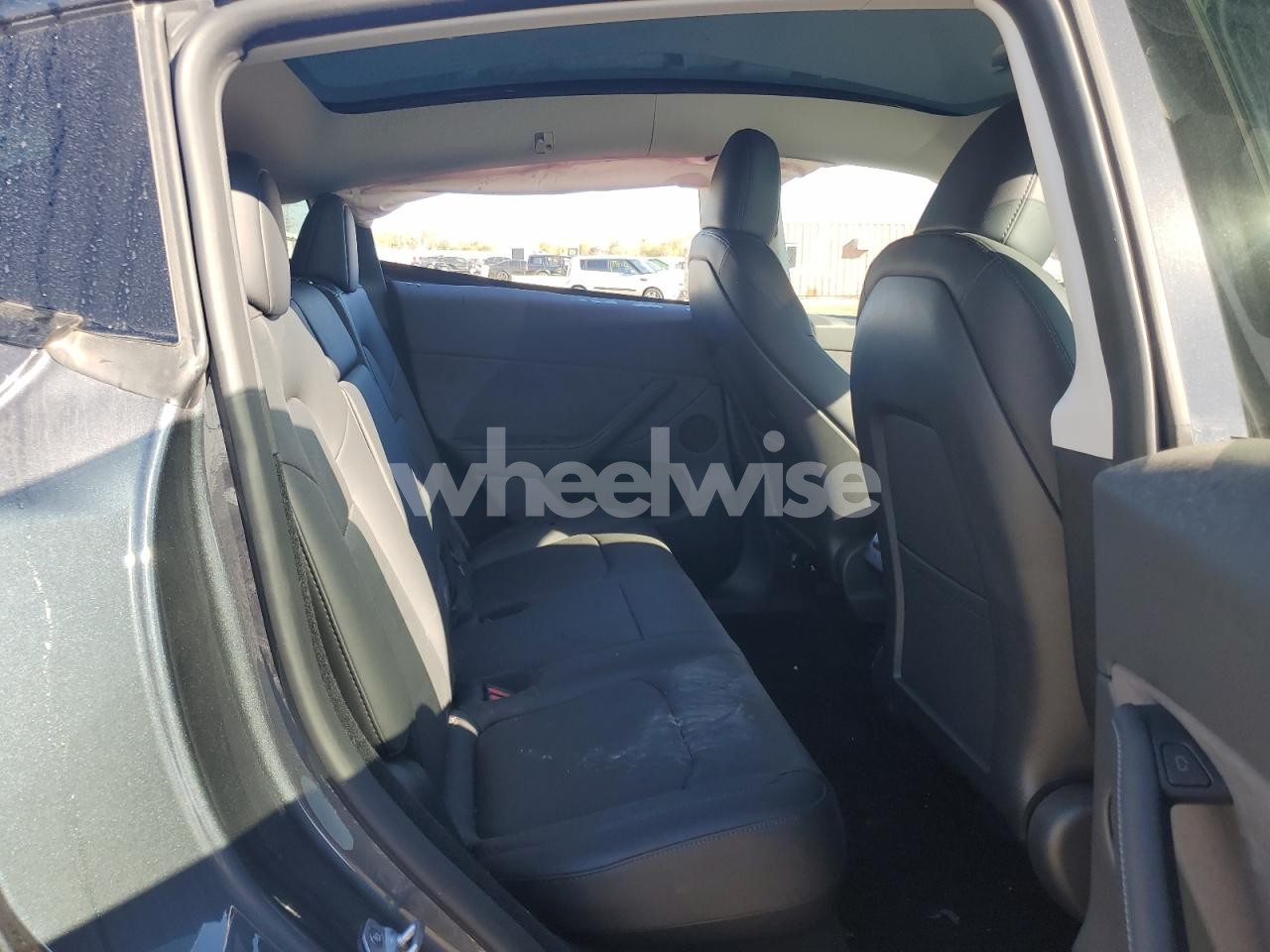 Photo 10 of 2023 TESLA MODEL Y (VIN 7SAYGDEE1PA155517)