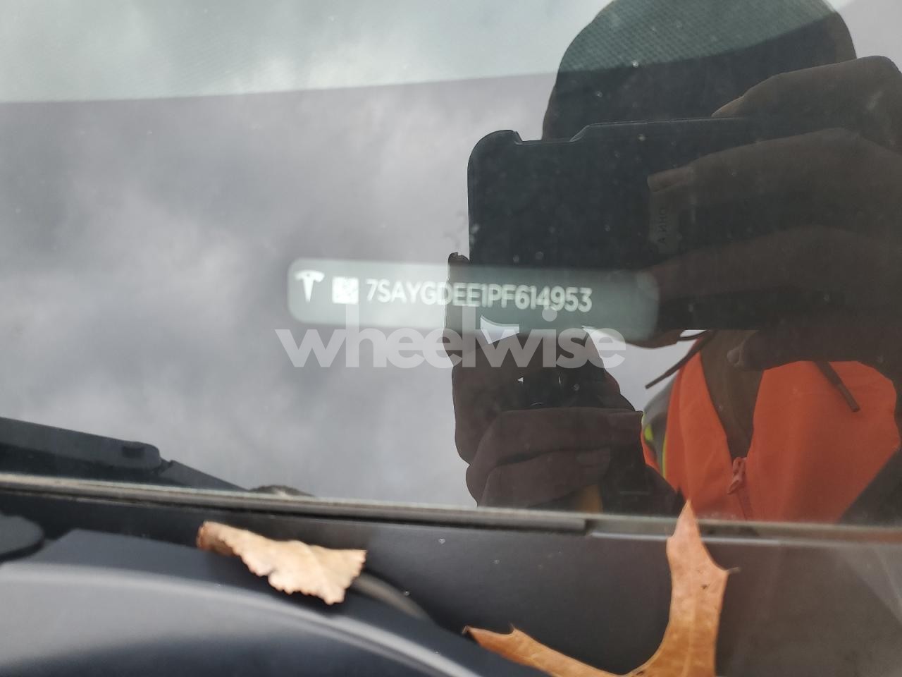 Photo 13 of 2023 TESLA MODEL Y (VIN 7SAYGDEE1PF614953)