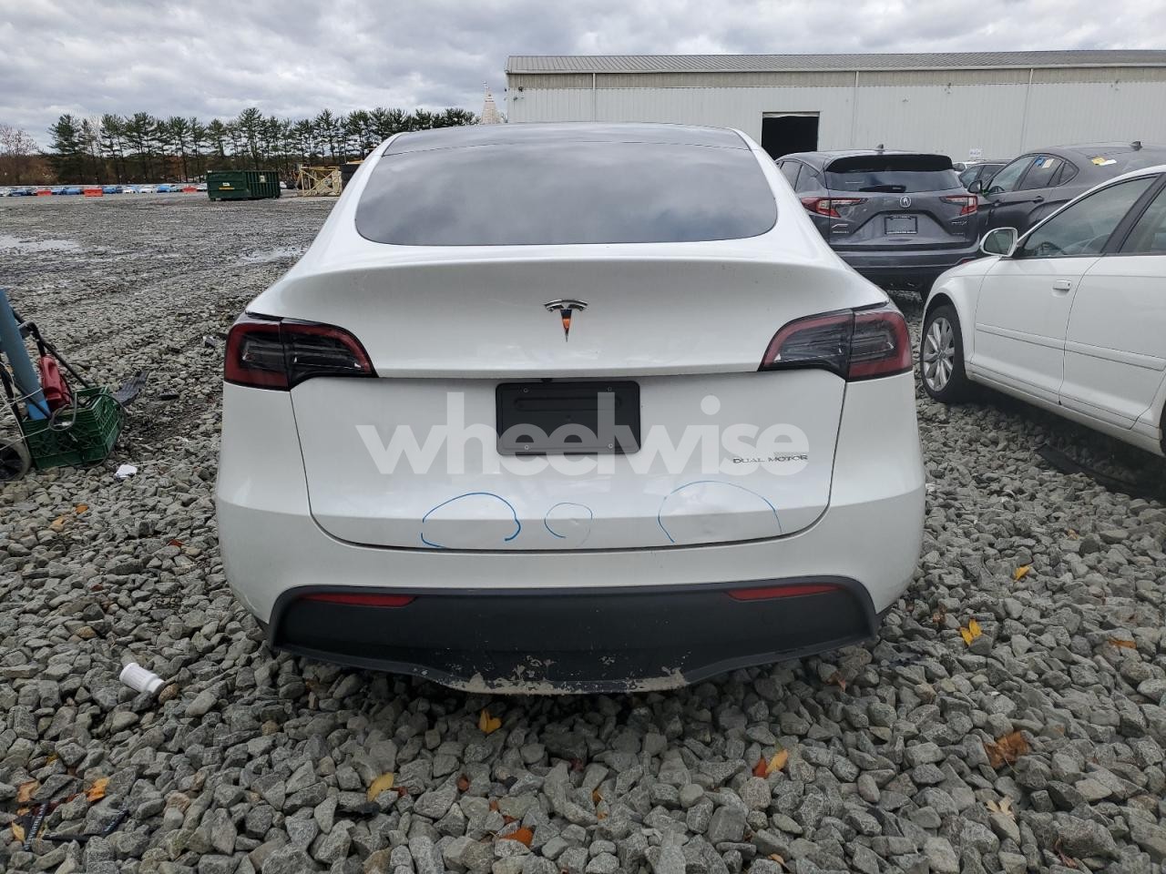 Photo 6 of 2023 TESLA MODEL Y (VIN 7SAYGDEE1PF614953)
