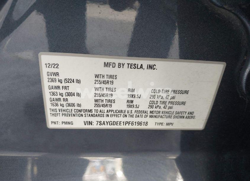 Photo 9 of 2023 Tesla Model Y AWD/LONG RANGE DUAL MOTOR ALL-WHEEL DRIVE (VIN 7SAYGDEE1PF619618)