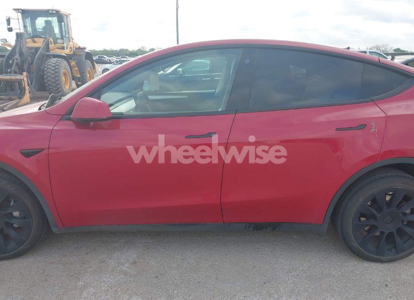 Photo 14 of 2023 Tesla Model Y AWD/LONG RANGE DUAL MOTOR ALL-WHEEL DRIVE (VIN 7SAYGDEE1PF630246)