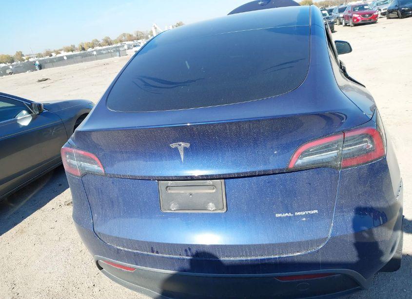 Photo 15 of 2023 Tesla Model Y AWD/LONG RANGE DUAL MOTOR ALL-WHEEL DRIVE (VIN 7SAYGDEE1PF635916)