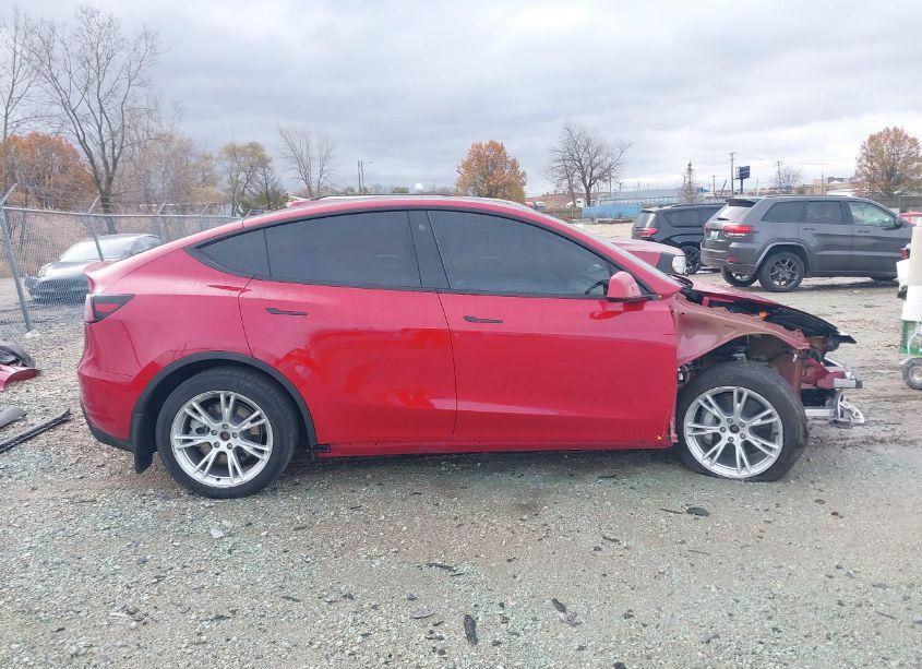 Photo 14 of 2023 Tesla Model Y AWD/LONG RANGE DUAL MOTOR ALL-WHEEL DRIVE (VIN 7SAYGDEE1PF687725)