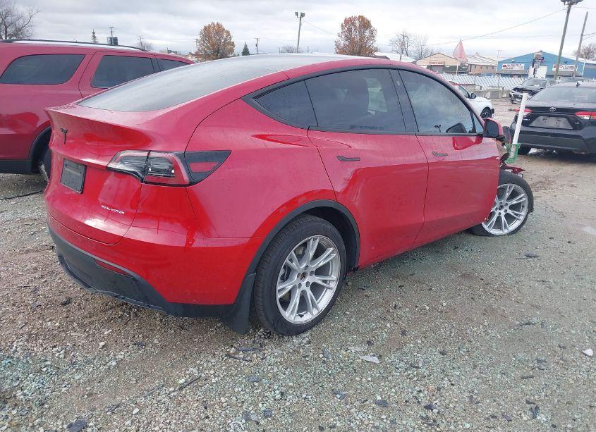 Photo 4 of 2023 Tesla Model Y AWD/LONG RANGE DUAL MOTOR ALL-WHEEL DRIVE (VIN 7SAYGDEE1PF687725)