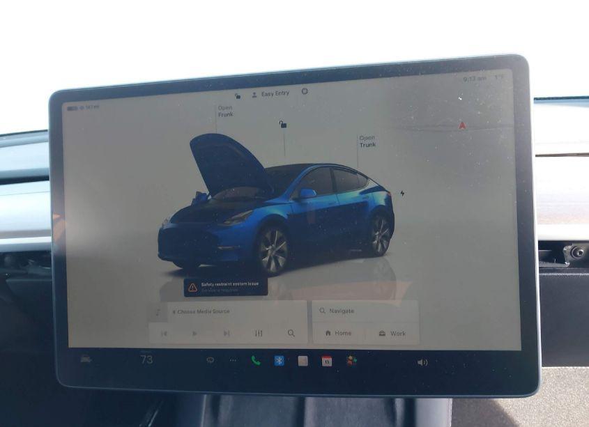 Photo 18 of 2023 Tesla Model Y AWD/LONG RANGE DUAL MOTOR ALL-WHEEL DRIVE (VIN 7SAYGDEE1PF708511)