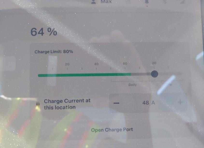 Photo 17 of 2023 Tesla Model Y AWD/LONG RANGE DUAL MOTOR ALL-WHEEL DRIVE (VIN 7SAYGDEE1PF920924)