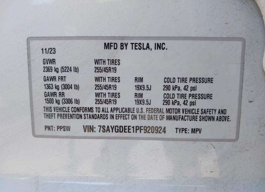 Photo 9 of 2023 Tesla Model Y AWD/LONG RANGE DUAL MOTOR ALL-WHEEL DRIVE (VIN 7SAYGDEE1PF920924)