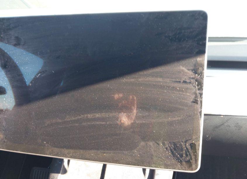 Photo 14 of 2024 Tesla Model Y LONG RANGE DUAL MOTOR ALL-WHEEL DRIVE (VIN 7SAYGDEE1RA249898)