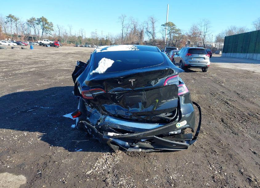 Photo 15 of 2024 Tesla Model Y LONG RANGE DUAL MOTOR ALL-WHEEL DRIVE (VIN 7SAYGDEE1RA249898)