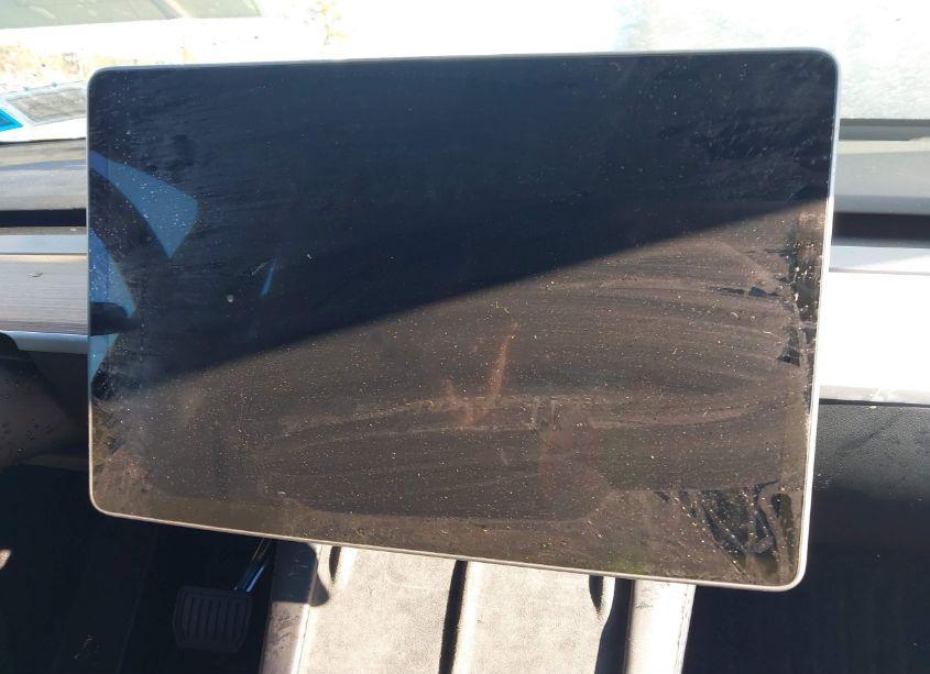 Photo 16 of 2024 Tesla Model Y LONG RANGE DUAL MOTOR ALL-WHEEL DRIVE (VIN 7SAYGDEE1RA249898)