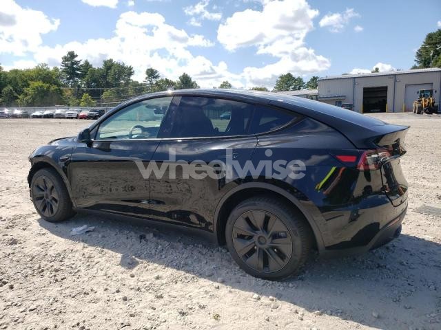 Photo 14 of 2024 TESLA MODEL Y (VIN 7SAYGDEE1RA301143)