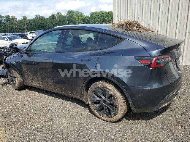 Photo 6 of 2024 TESLA MODEL Y (VIN 7SAYGDEE1RA308450)
