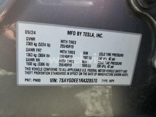 Photo 4 of 2024 TESLA MODEL Y (VIN 7SAYGDEE1RA328570)