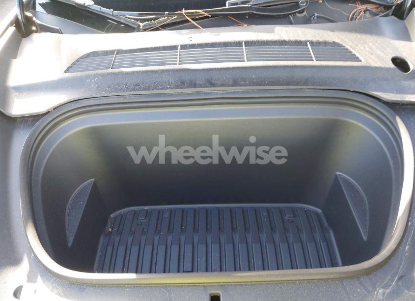 Photo 10 of 2024 Tesla Model Y LONG RANGE DUAL MOTOR ALL-WHEEL DRIVE (VIN 7SAYGDEE1RF035089)