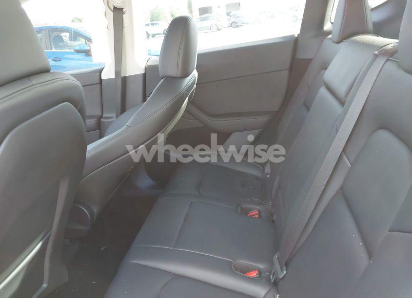 Photo 8 of 2024 Tesla Model Y LONG RANGE DUAL MOTOR ALL-WHEEL DRIVE (VIN 7SAYGDEE1RF035089)