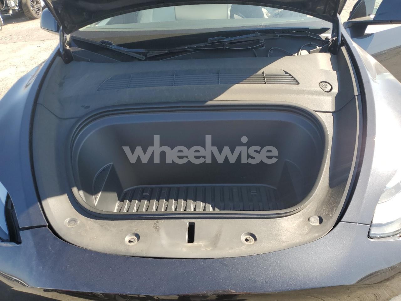 Photo 11 of 2024 TESLA MODEL Y (VIN 7SAYGDEE1RF062096)