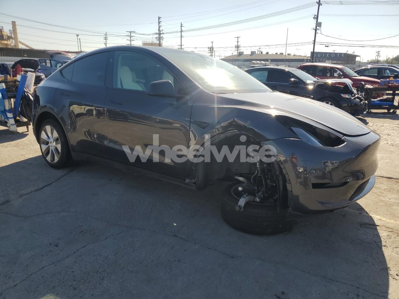 Photo 4 of 2024 TESLA MODEL Y (VIN 7SAYGDEE1RF062096)