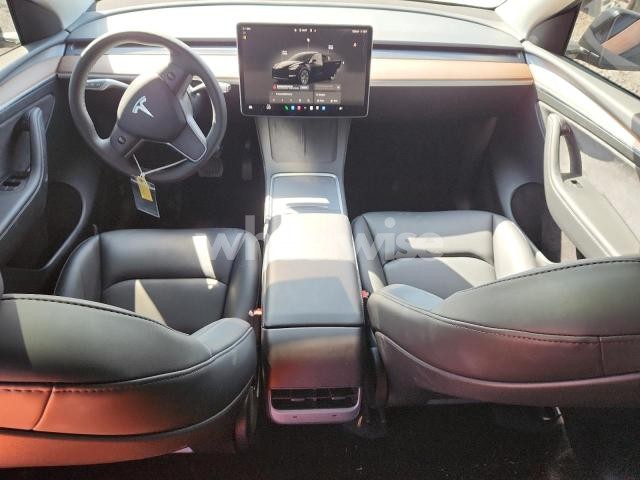 Photo 8 of 2025 TESLA MODEL Y (VIN 7SAYGDEE1SF288225)