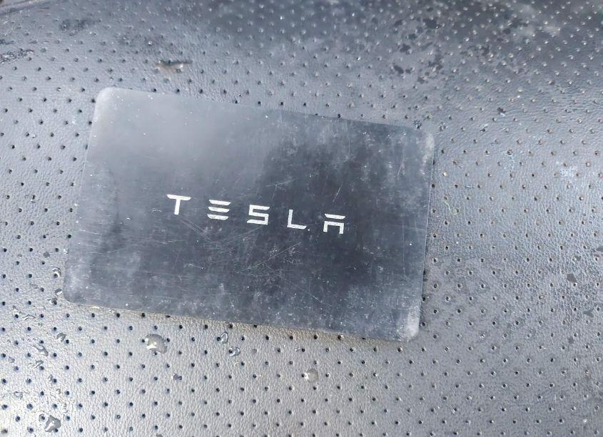 Photo 11 of 2022 Tesla Model Y LONG RANGE DUAL MOTOR ALL-WHEEL DRIVE (VIN 7SAYGDEE2NF445720)