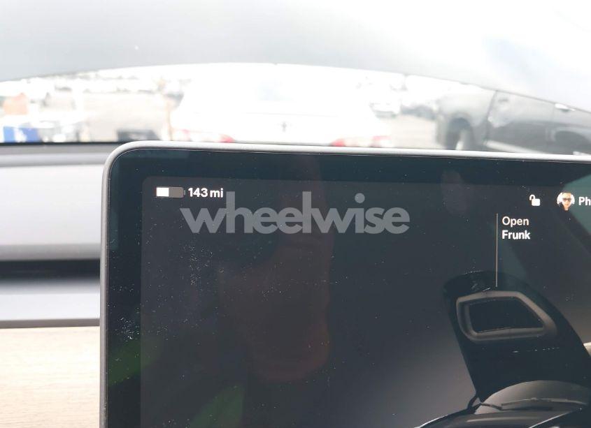 Photo 17 of 2023 Tesla Model Y AWD/LONG RANGE DUAL MOTOR ALL-WHEEL DRIVE (VIN 7SAYGDEE2PA024032)