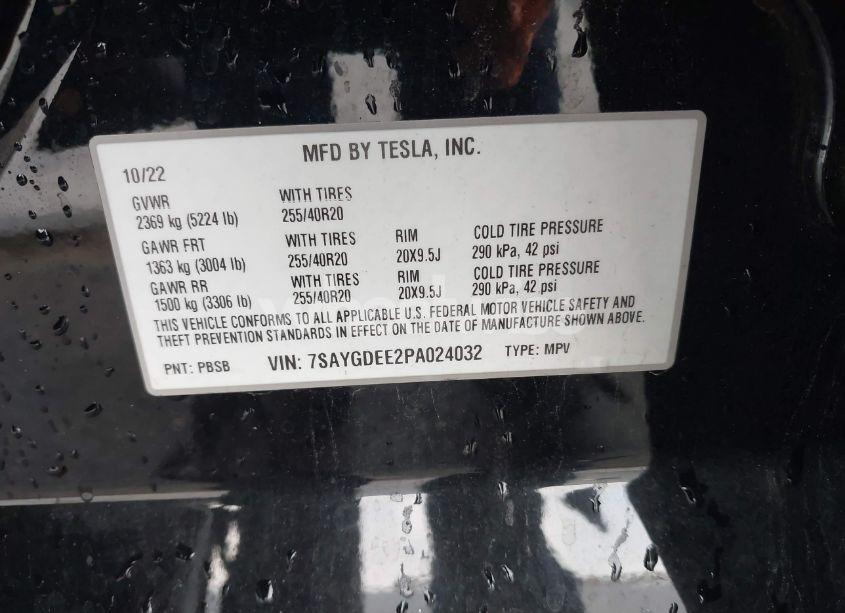 Photo 9 of 2023 Tesla Model Y AWD/LONG RANGE DUAL MOTOR ALL-WHEEL DRIVE (VIN 7SAYGDEE2PA024032)