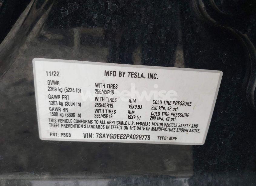 Photo 9 of 2023 Tesla Model Y AWD/LONG RANGE DUAL MOTOR ALL-WHEEL DRIVE (VIN 7SAYGDEE2PA029778)