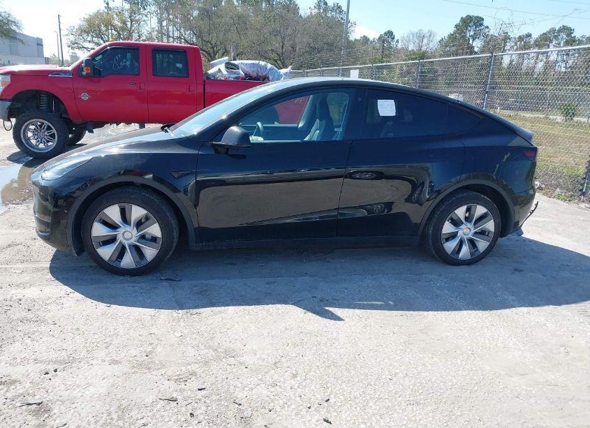 Photo 14 of 2023 Tesla Model Y AWD/LONG RANGE DUAL MOTOR ALL-WHEEL DRIVE (VIN 7SAYGDEE2PA044863)