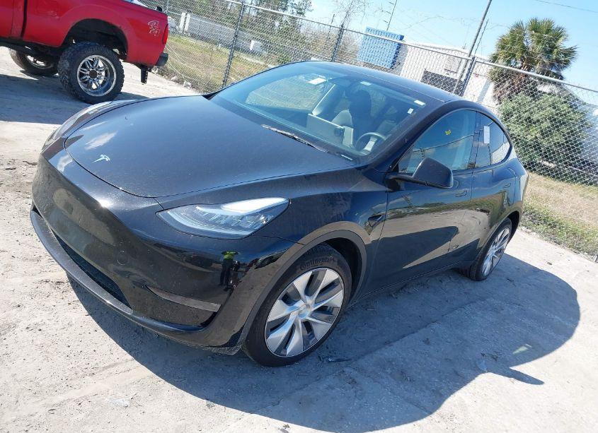 Photo 2 of 2023 Tesla Model Y AWD/LONG RANGE DUAL MOTOR ALL-WHEEL DRIVE (VIN 7SAYGDEE2PA044863)