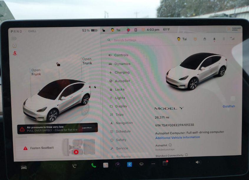 Photo 15 of 2023 Tesla Model Y AWD/LONG RANGE DUAL MOTOR ALL-WHEEL DRIVE (VIN 7SAYGDEE2PA101238)