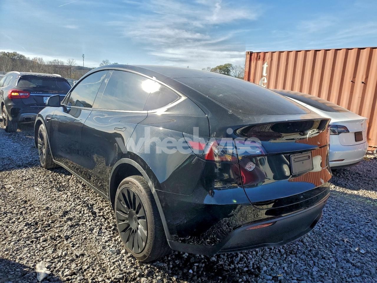 Photo 2 of 2023 TESLA MODEL Y (VIN 7SAYGDEE2PA146549)