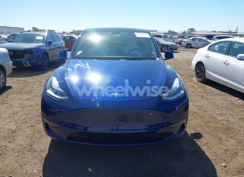 Photo 12 of 2023 Tesla Model Y AWD/LONG RANGE DUAL MOTOR ALL-WHEEL DRIVE (VIN 7SAYGDEE2PF614833)