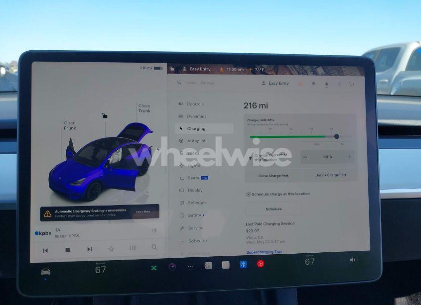 Photo 18 of 2023 Tesla Model Y AWD/LONG RANGE DUAL MOTOR ALL-WHEEL DRIVE (VIN 7SAYGDEE2PF614833)