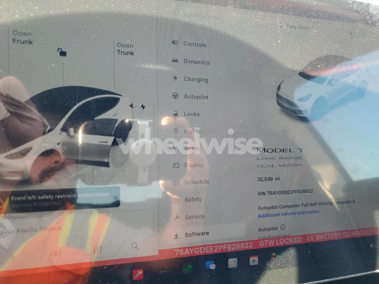 Photo 9 of 2023 TESLA MODEL Y (VIN 7SAYGDEE2PF626822)