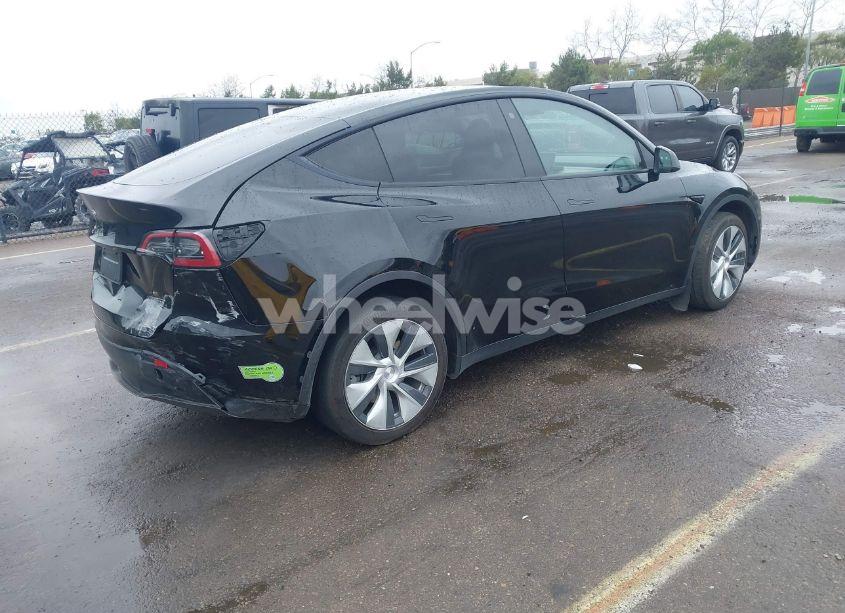 Photo 4 of 2023 Tesla Model Y (VIN 7SAYGDEE2PF632443)
