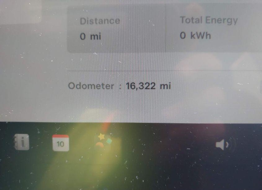 Photo 14 of 2023 Tesla Model Y AWD/LONG RANGE DUAL MOTOR ALL-WHEEL DRIVE (VIN 7SAYGDEE2PF837373)