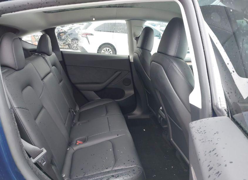 Photo 8 of 2023 Tesla Model Y AWD/LONG RANGE DUAL MOTOR ALL-WHEEL DRIVE (VIN 7SAYGDEE2PF837373)