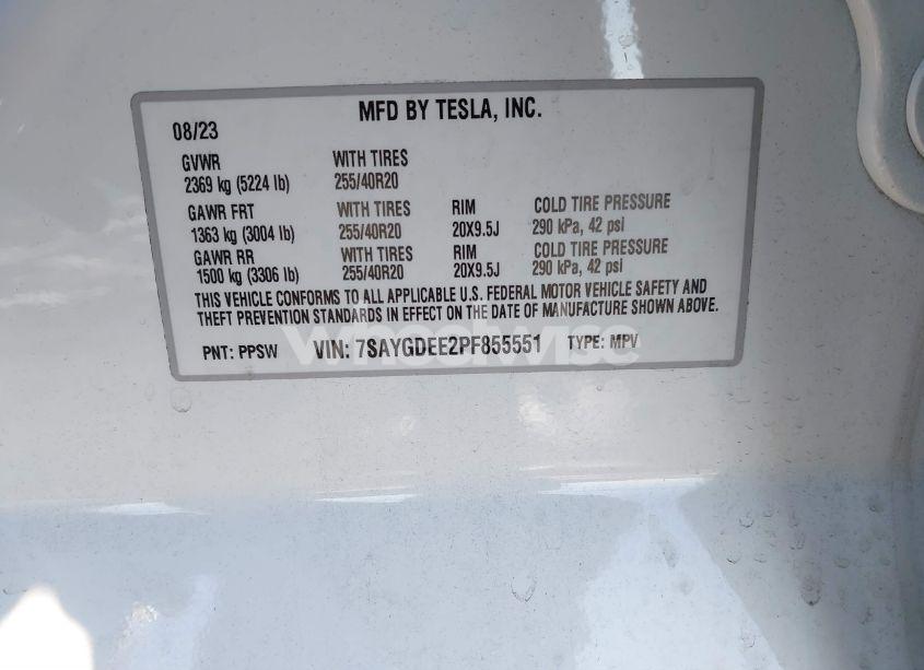 Photo 9 of 2023 Tesla Model Y AWD/LONG RANGE DUAL MOTOR ALL-WHEEL DRIVE (VIN 7SAYGDEE2PF855551)
