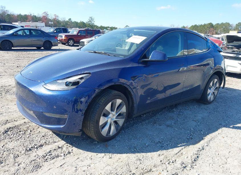 Photo 2 of 2024 Tesla Model Y LONG RANGE DUAL MOTOR ALL-WHEEL DRIVE (VIN 7SAYGDEE2RA225741)