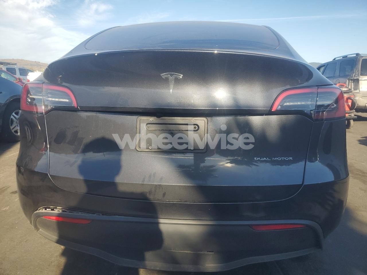 Photo 6 of 2024 TESLA MODEL Y (VIN 7SAYGDEE2RF212930)