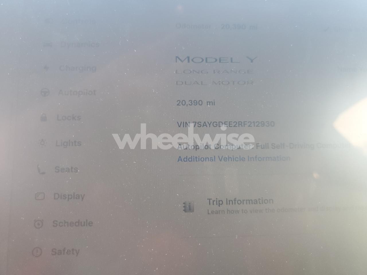 Photo 9 of 2024 TESLA MODEL Y (VIN 7SAYGDEE2RF212930)