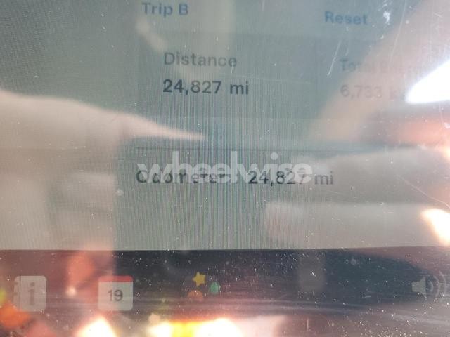 Photo 10 of 2025 TESLA MODEL Y (VIN 7SAYGDEE2SA346694)