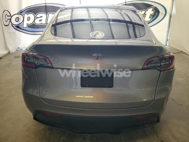Photo 3 of 2025 TESLA MODEL Y (VIN 7SAYGDEE2SA346694)