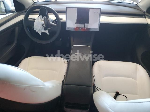 Photo 9 of 2025 TESLA MODEL Y (VIN 7SAYGDEE2SA346694)
