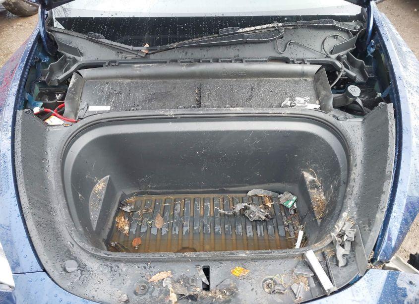 Photo 10 of 2022 Tesla Model Y LONG RANGE DUAL MOTOR ALL-WHEEL DRIVE (VIN 7SAYGDEE3NA007432)