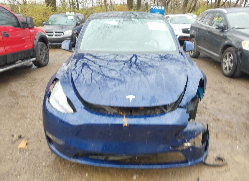 Photo 13 of 2022 Tesla Model Y LONG RANGE DUAL MOTOR ALL-WHEEL DRIVE (VIN 7SAYGDEE3NA007432)