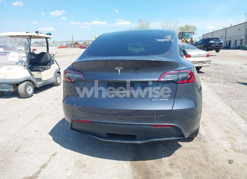 Photo 17 of 2022 Tesla Model Y LONG RANGE DUAL MOTOR ALL-WHEEL DRIVE (VIN 7SAYGDEE3NA007737)