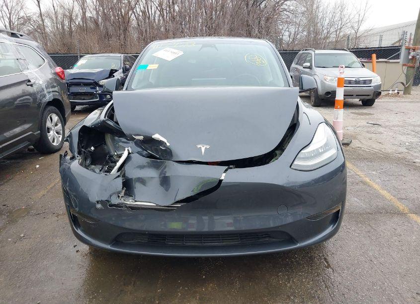 Photo 12 of 2022 Tesla Model Y LONG RANGE DUAL MOTOR ALL-WHEEL DRIVE (VIN 7SAYGDEE3NA018379)