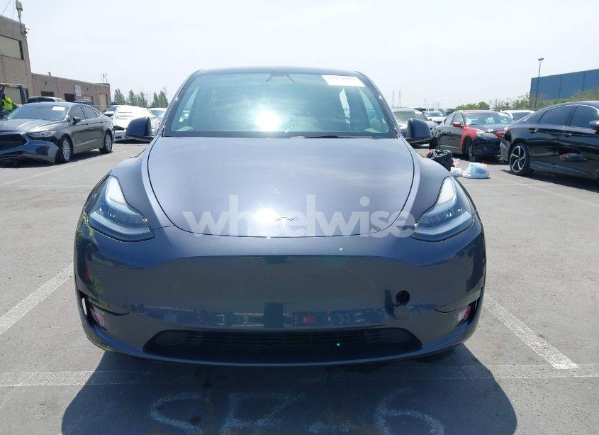 Photo 12 of 2022 Tesla Model Y LONG RANGE DUAL MOTOR ALL-WHEEL DRIVE (VIN 7SAYGDEE3NF422205)
