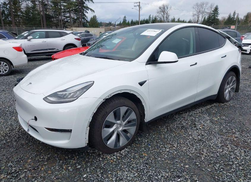 Photo 2 of 2022 Tesla Model Y LONG RANGE DUAL MOTOR ALL-WHEEL DRIVE (VIN 7SAYGDEE3NF428795)